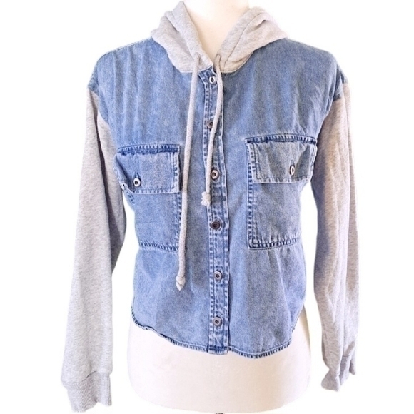 AMERICAN EAGLE CHAMBRAY DENIM JACKET TOP SZ M - Picture 2 of 7